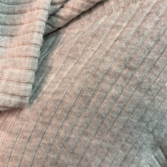 VELVET By Graham & Spencer Womens Gray Cowl Neck Ribbed Pullover Sweater XS NWT - Picture 7 of 11